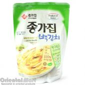Chongga Baek Kimchi &lpar;White Kimchi&rpar; 종가집 백김치