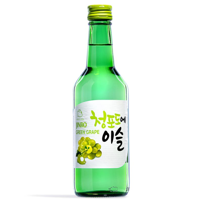 Click Here To Enlarge This Photo Of Jinro Grape Soju 청포도에이슬